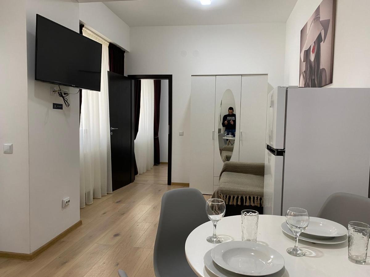 יאשי City Center Glam Apartments Palas מראה חיצוני תמונה